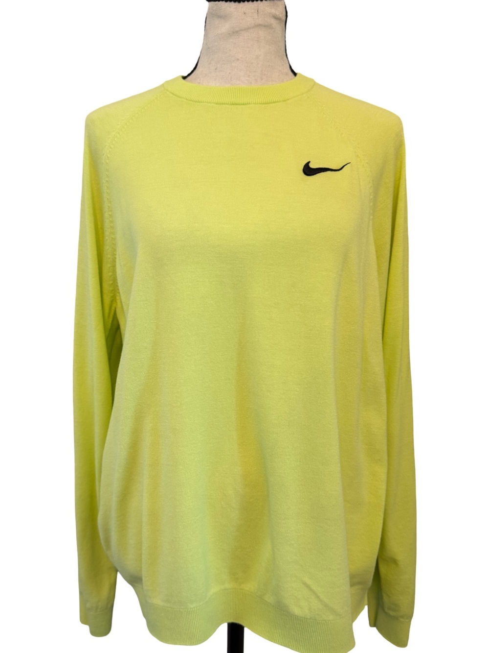 Nike Neon Yellow Green Long Sleeve Lightweight Knit Sweater Women’s Large